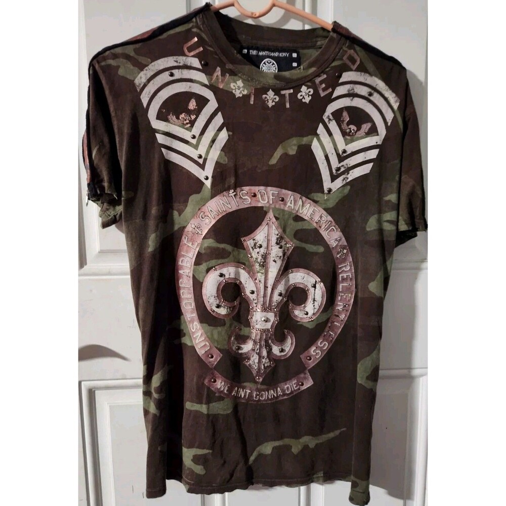 The Saints Sinphony Mens Studded Camo Flor De Lis American Flag T-shirt Sz M